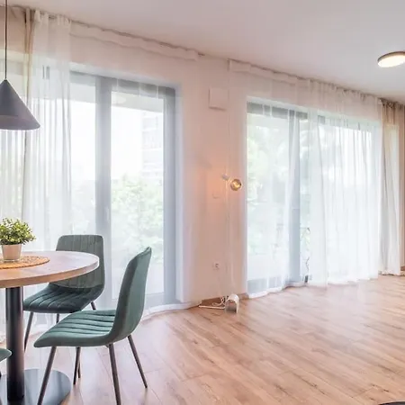 Patronka - Stylish With A Spacious Terrace * 布拉迪斯拉发